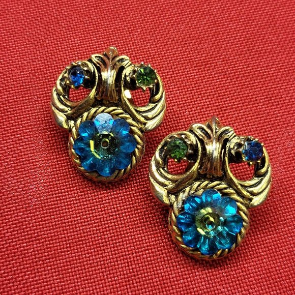 Vintage Gold Tone Green and Blue Rhinestones Clip Earrings - Picture 1 of 9